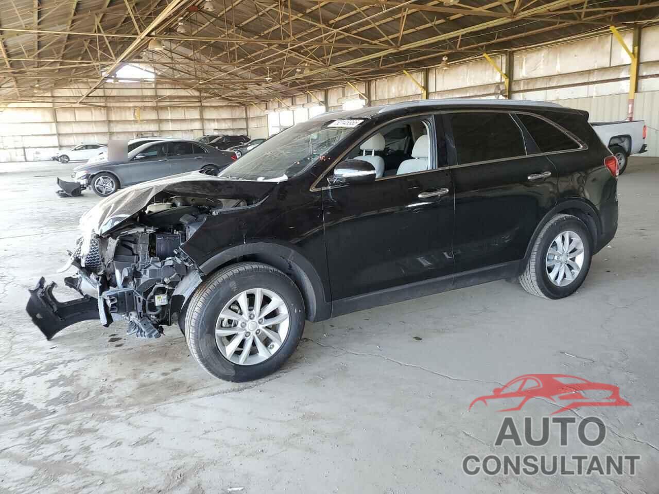 KIA SORENTO 2018 - 5XYPG4A55JG356306
