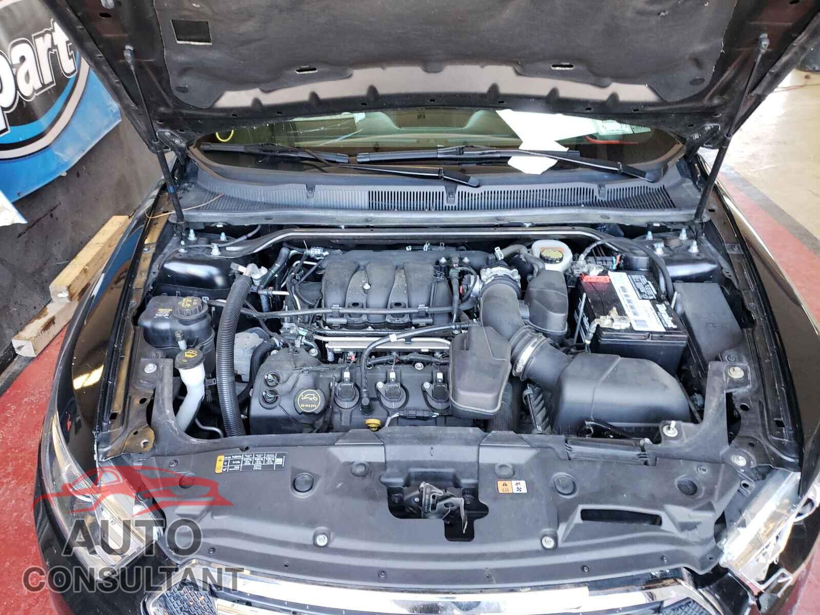 FORD TAURUS 2017 - 1FAHP2F89HG120816