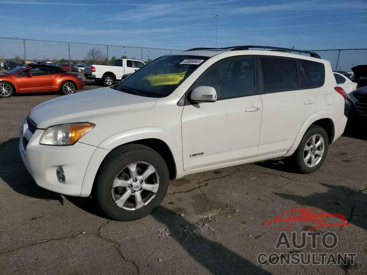 TOYOTA RAV4 2011 - 2T3DF4DV5BW095991