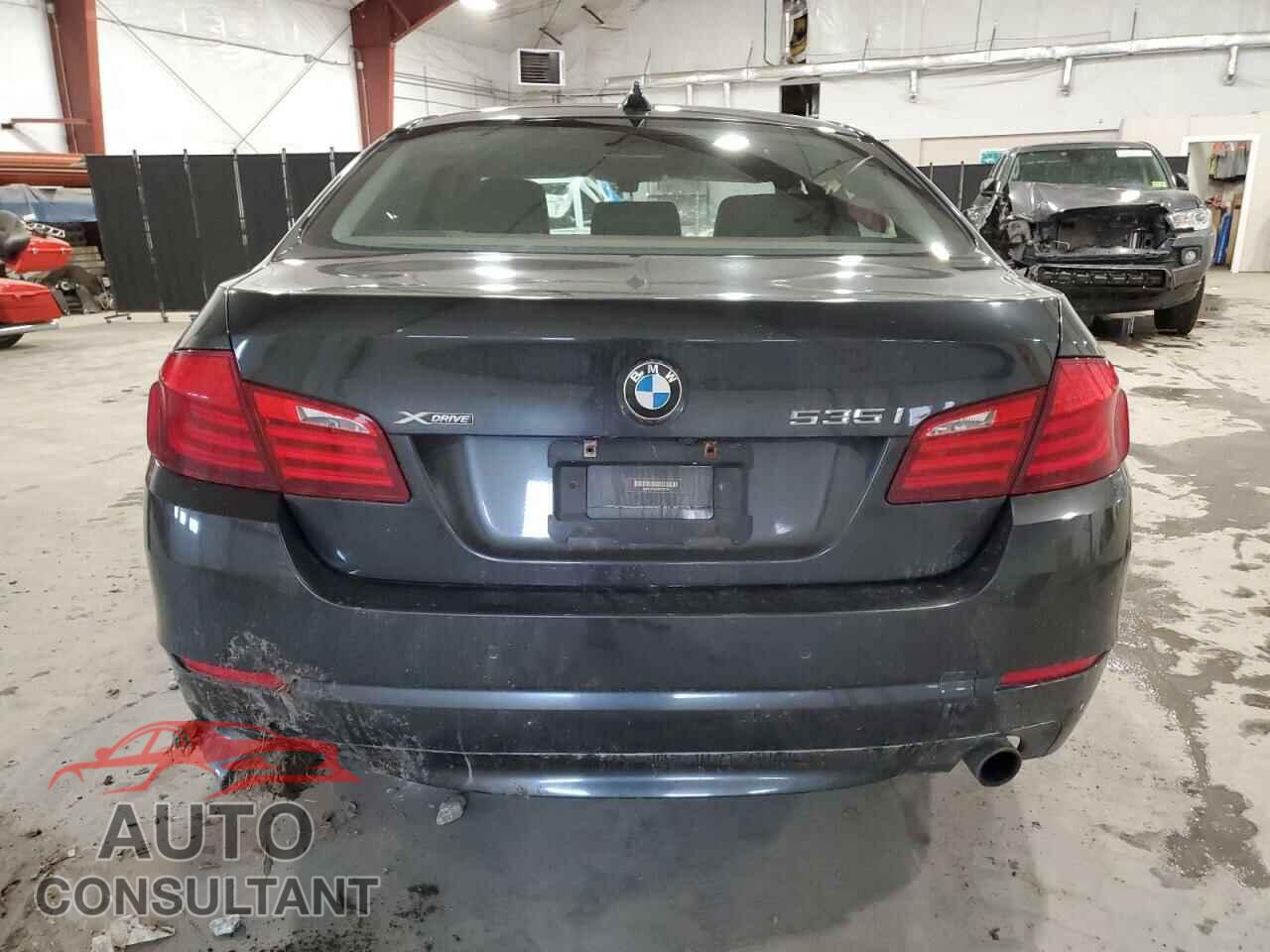 BMW 5 SERIES 2013 - WBAFU7C53DDU73143