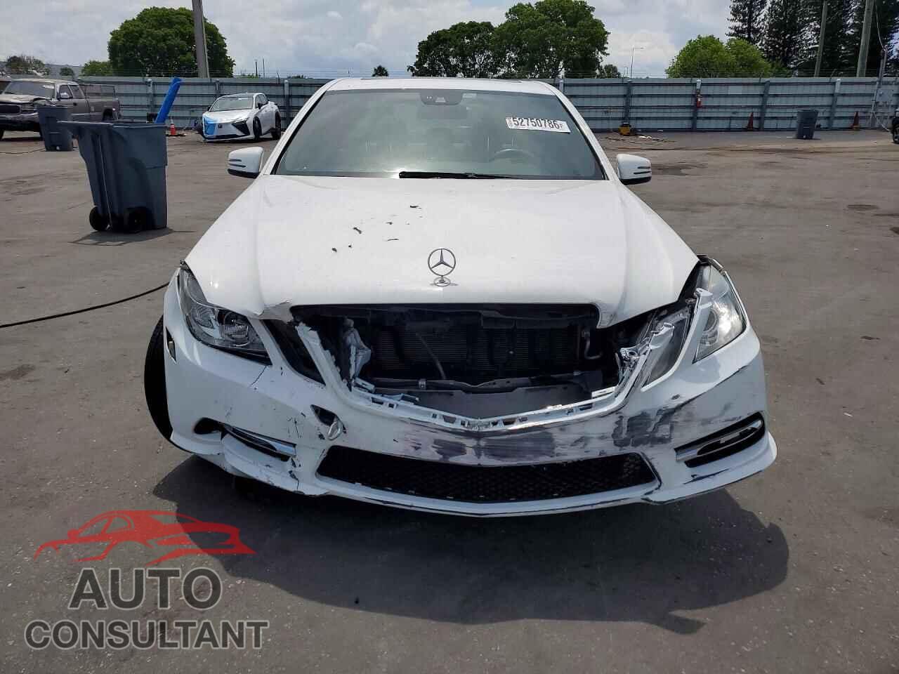 MERCEDES-BENZ E-CLASS 2013 - WDDHF5KB9DA728645