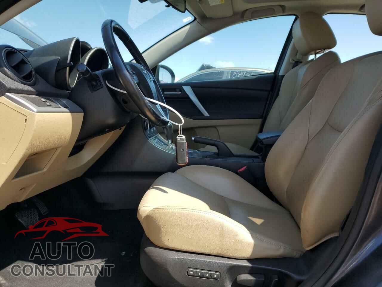 MAZDA 3 2010 - JM1BL1S52A1104418