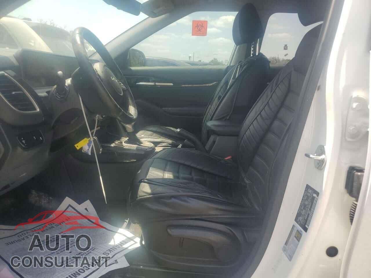 KIA SELTOS 2024 - KNDEU2AA3R7568373
