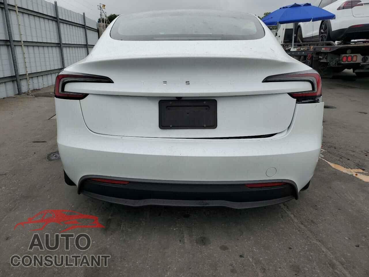 TESLA MODEL 3 2024 - 5YJ3E1EAXRF856426