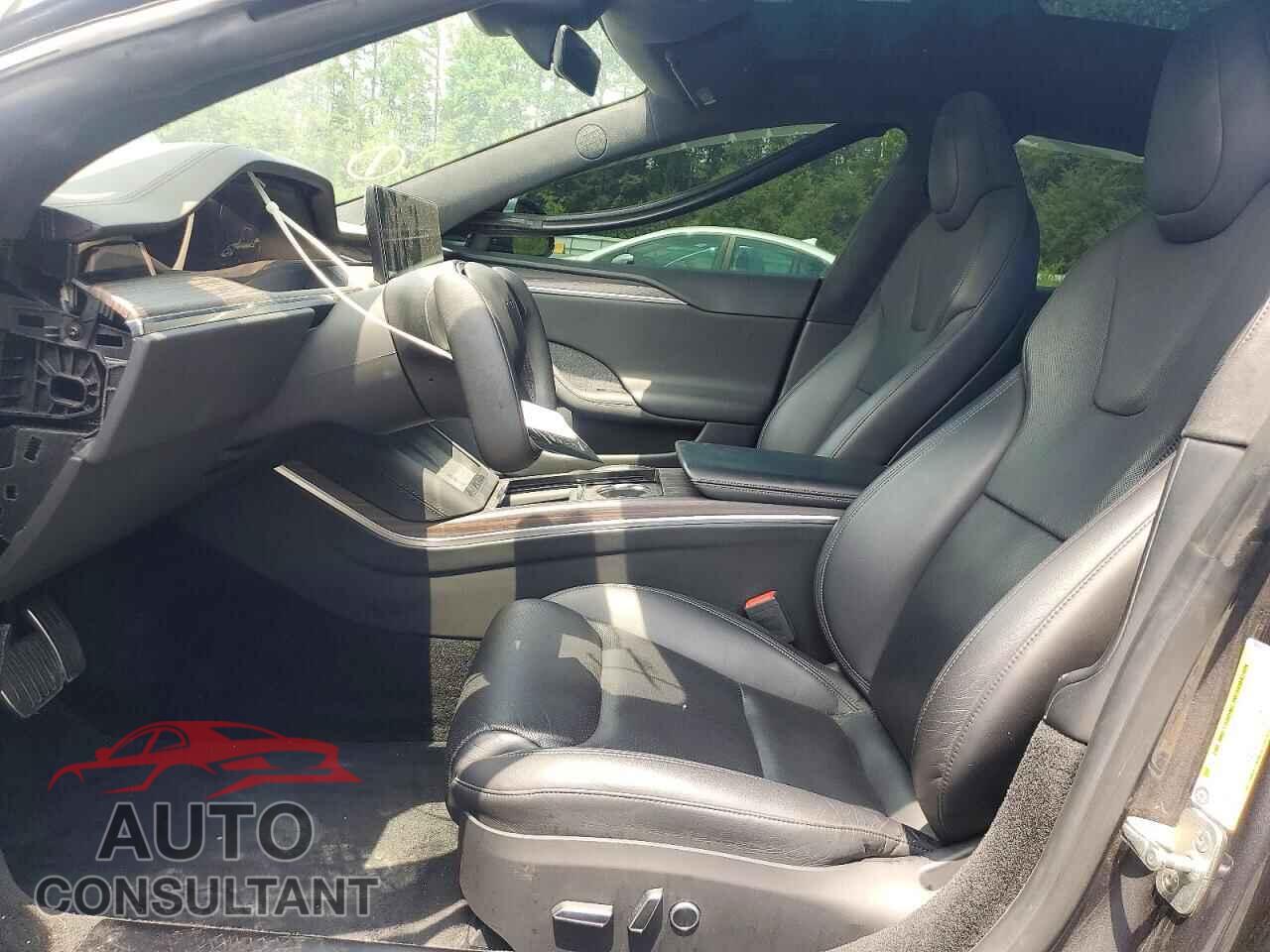 TESLA MODEL S 2021 - 5YJSA1E55MF440450
