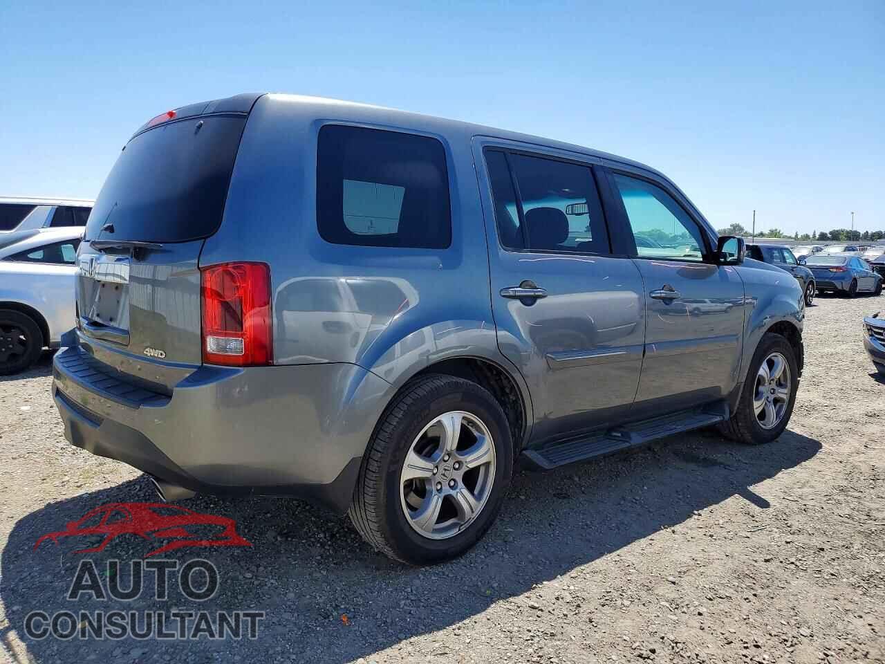 HONDA PILOT 2013 - 5FNYF4H51DB076536