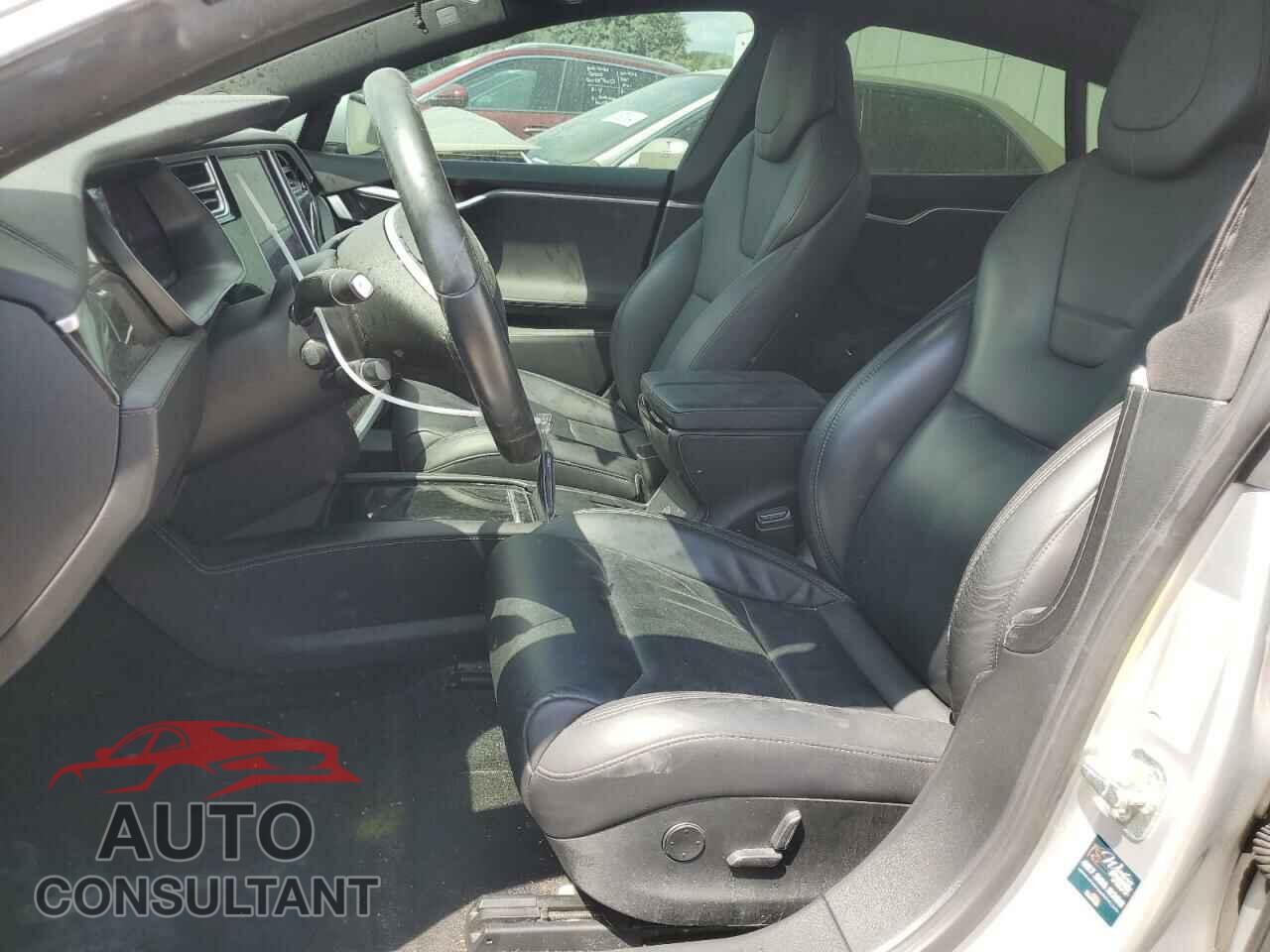 TESLA MODEL S 2017 - 5YJSA1E27HF210792