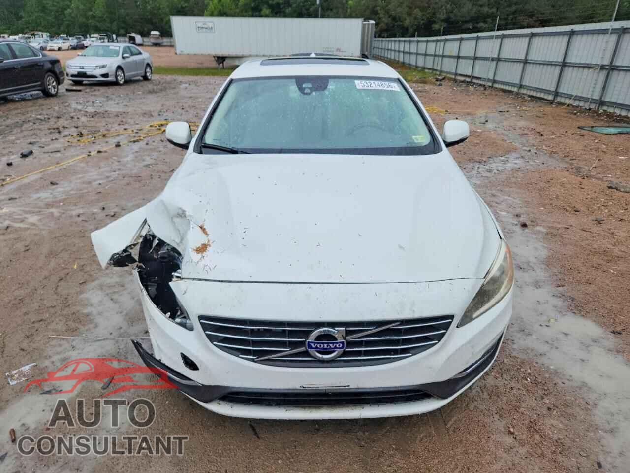 VOLVO S60 2015 - YV140MFB6F1315531