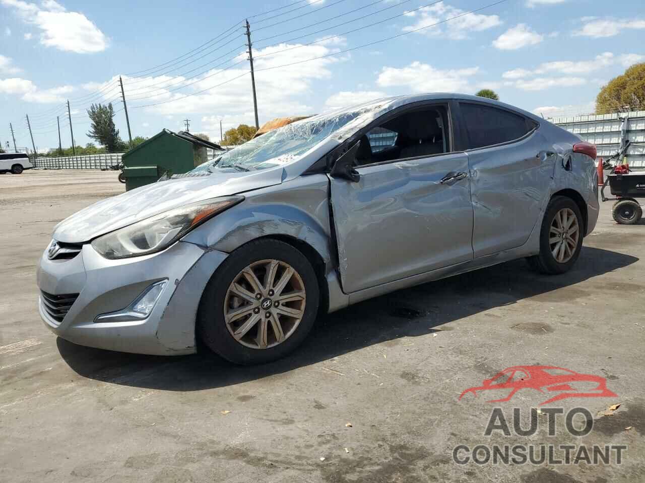 HYUNDAI ELANTRA 2015 - KMHDH4AE9FU348260