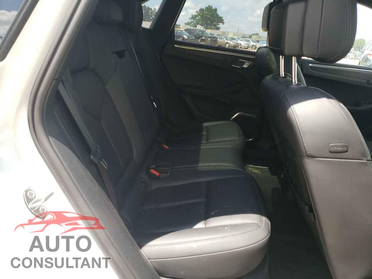 PORSCHE MACAN 2021 - WP1AG2A59MLB51671