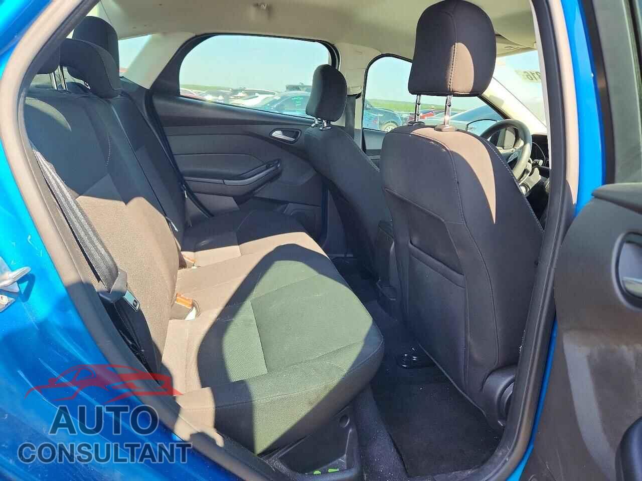 FORD FOCUS 2016 - 1FADP3F20GL281478