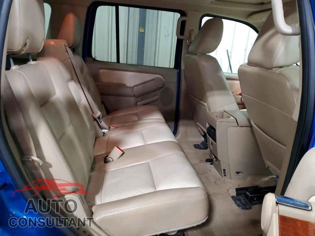FORD EXPLORER 2010 - 1FMEU7EE1AUA05477
