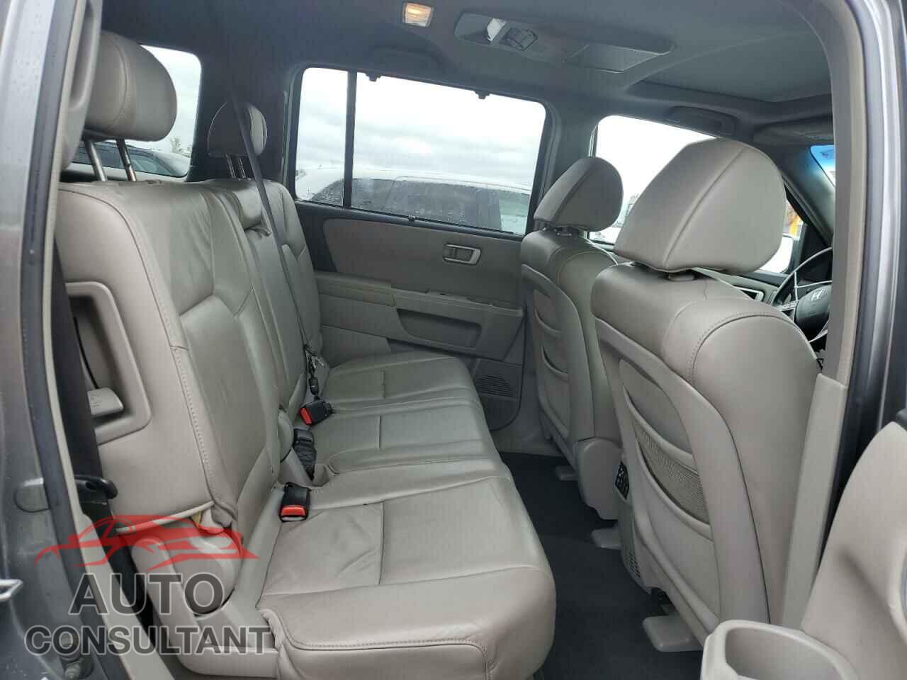 HONDA PILOT 2009 - 5FNYF38939B024636
