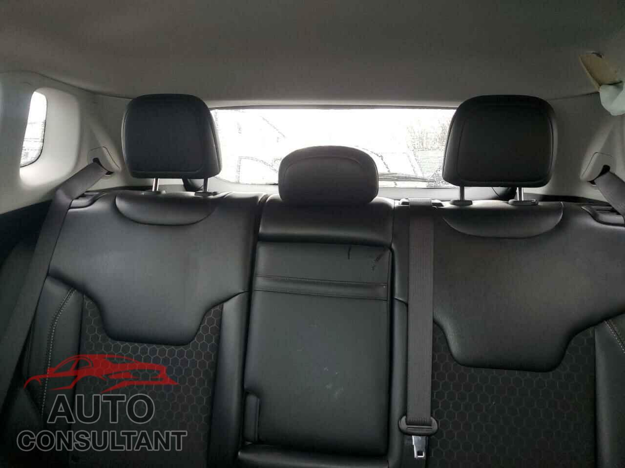 JEEP COMPASS 2020 - 3C4NJDBB6LT117095