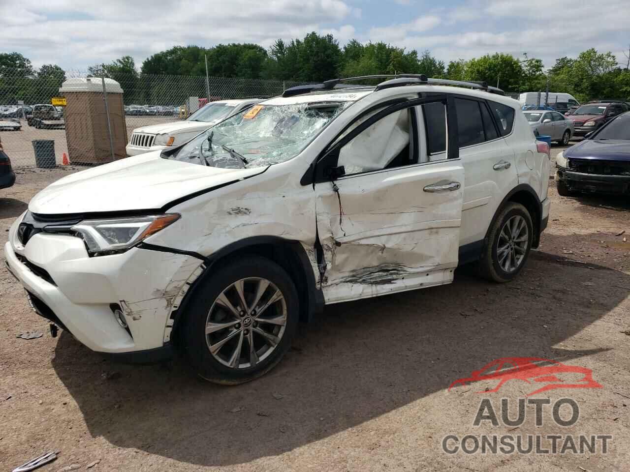 TOYOTA RAV4 2017 - JTMDFREV9HJ161588