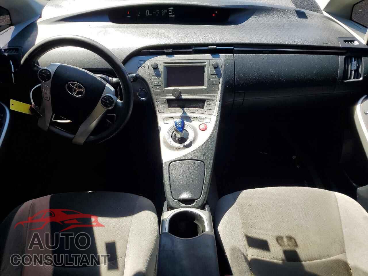 TOYOTA PRIUS 2014 - JTDKN3DU4E0376054
