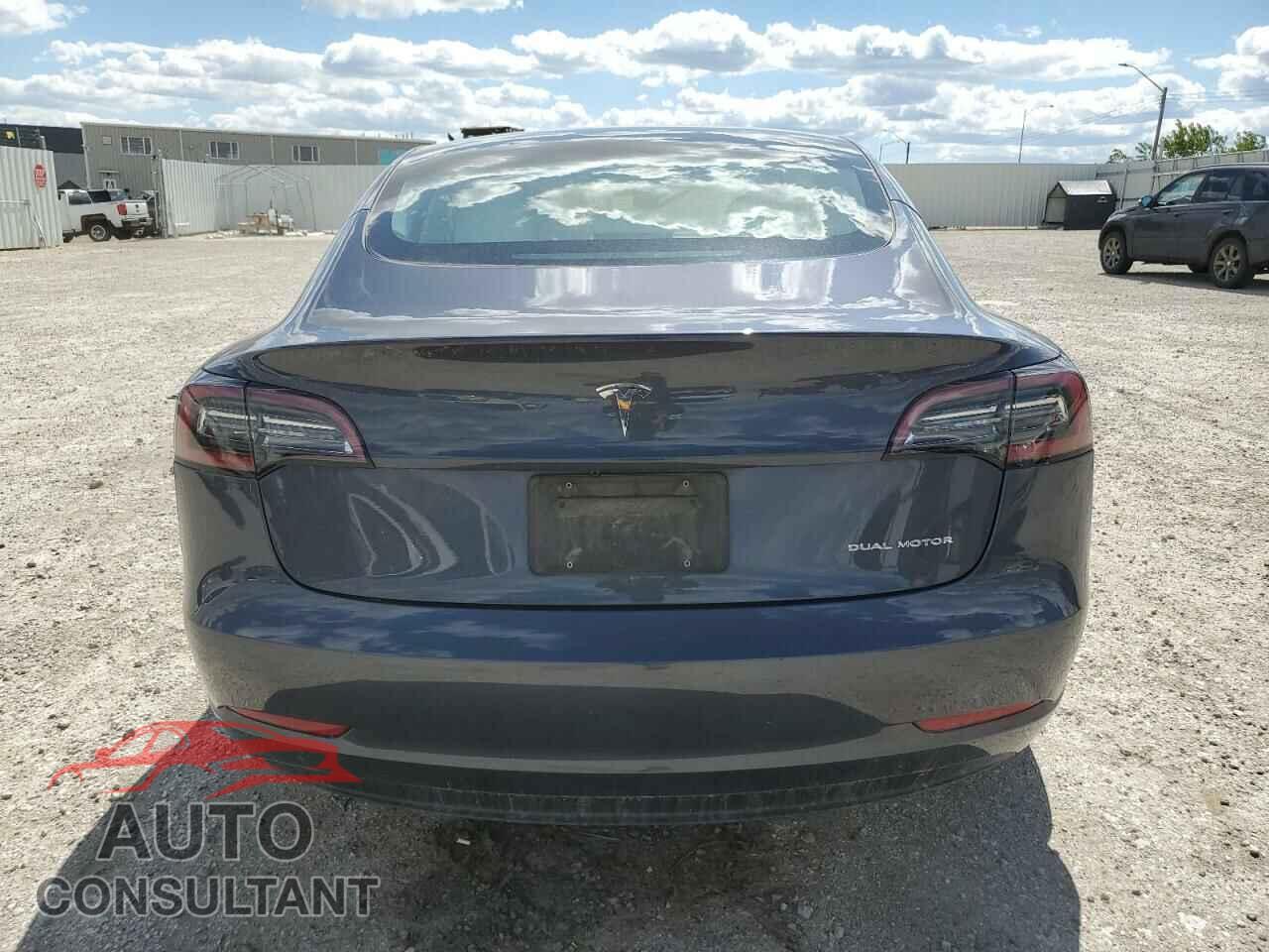 TESLA MODEL 3 2023 - 5YJ3E1EB0PF480129