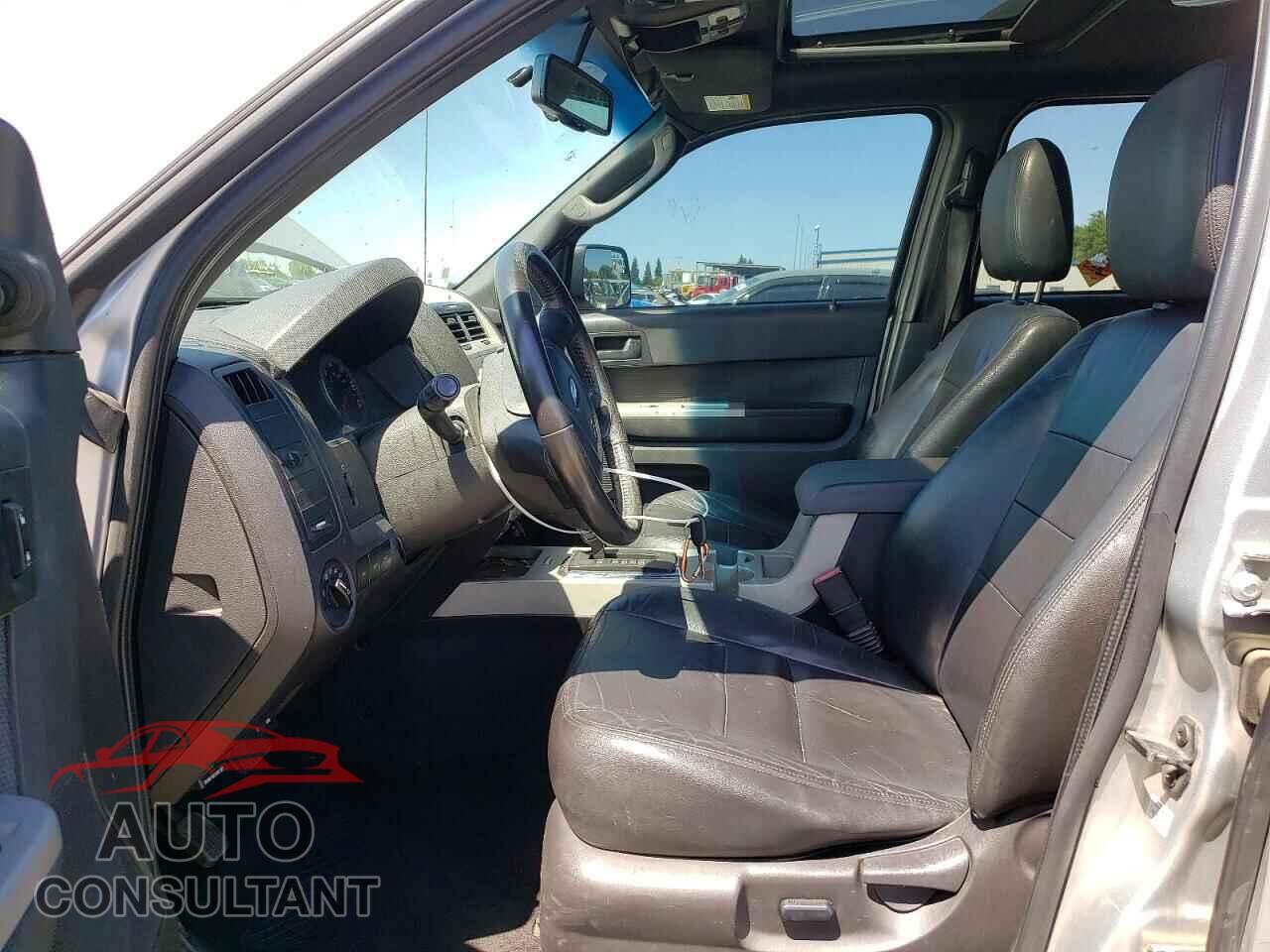 FORD ESCAPE 2010 - 1FMCU0D7XAKB29521