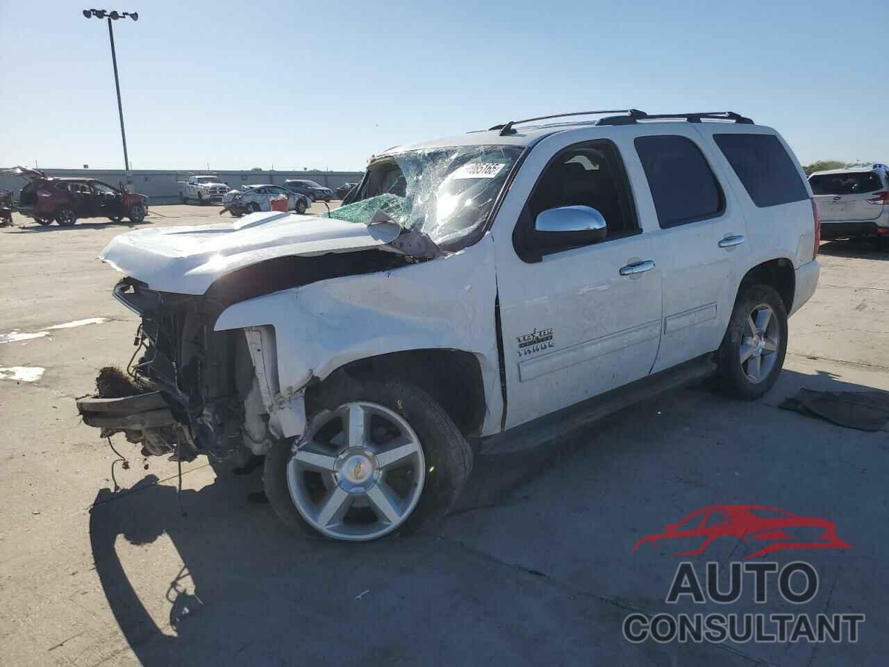 CHEVROLET TAHOE 2014 - 1GNSCBE02ER114158