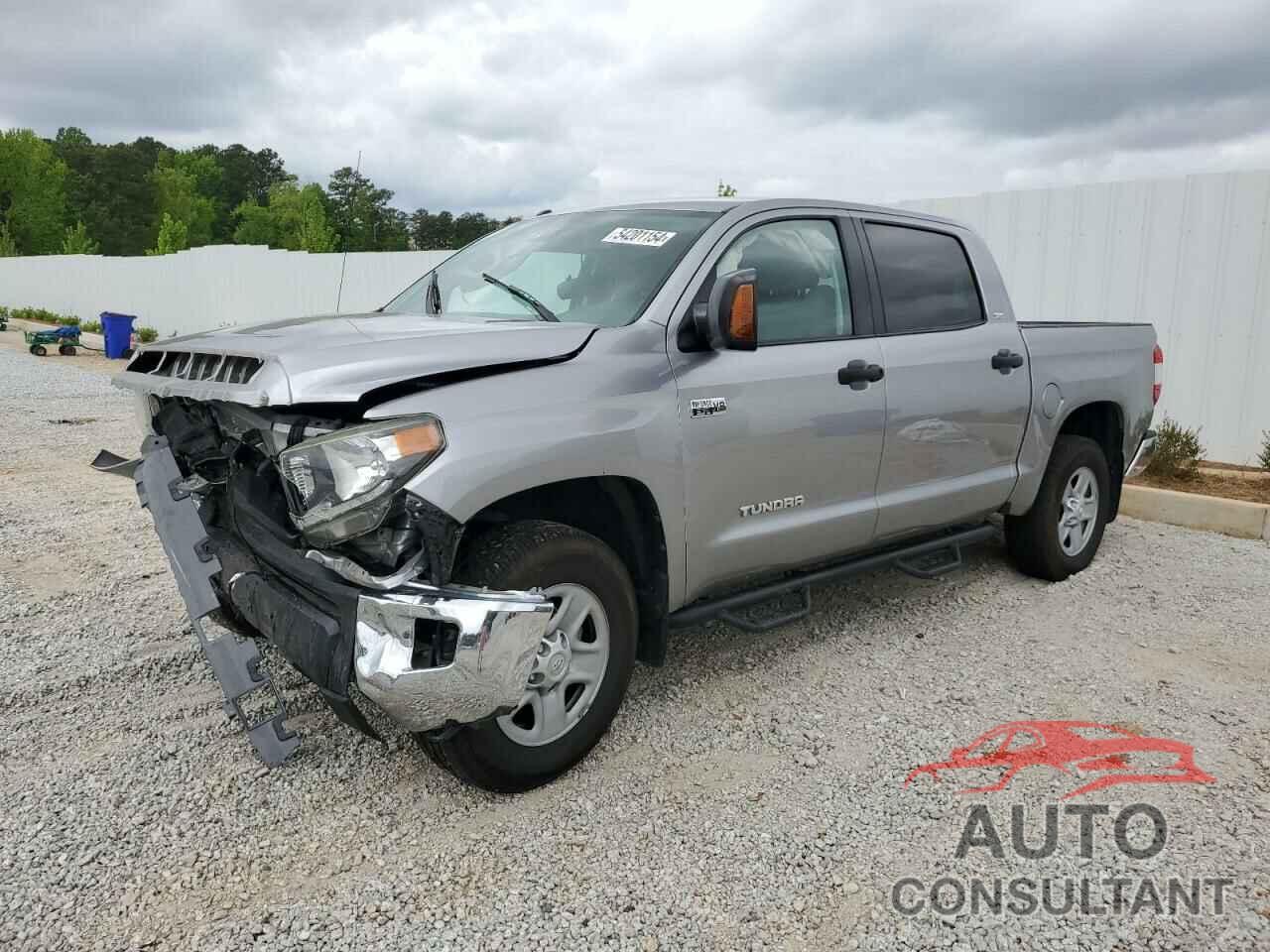 TOYOTA TUNDRA 2019 - 5TFDW5F17KX810975