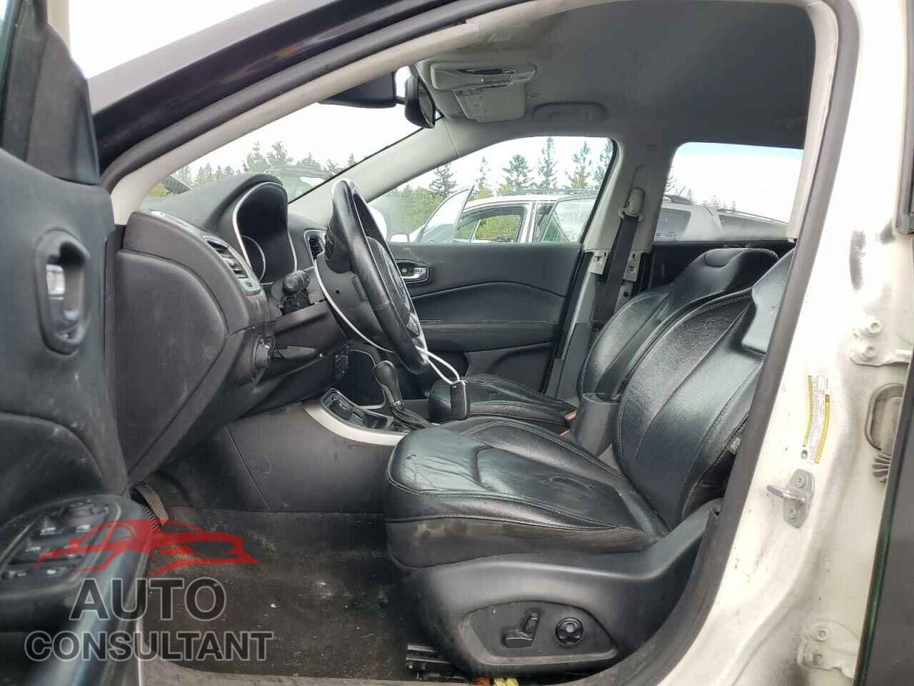 JEEP COMPASS 2019 - 3C4NJDCB2KT693330