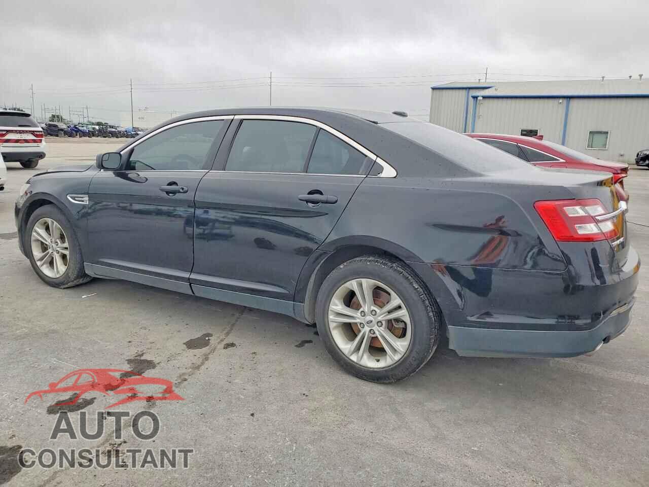 FORD TAURUS 2017 - 1FAHP2D87HG105301