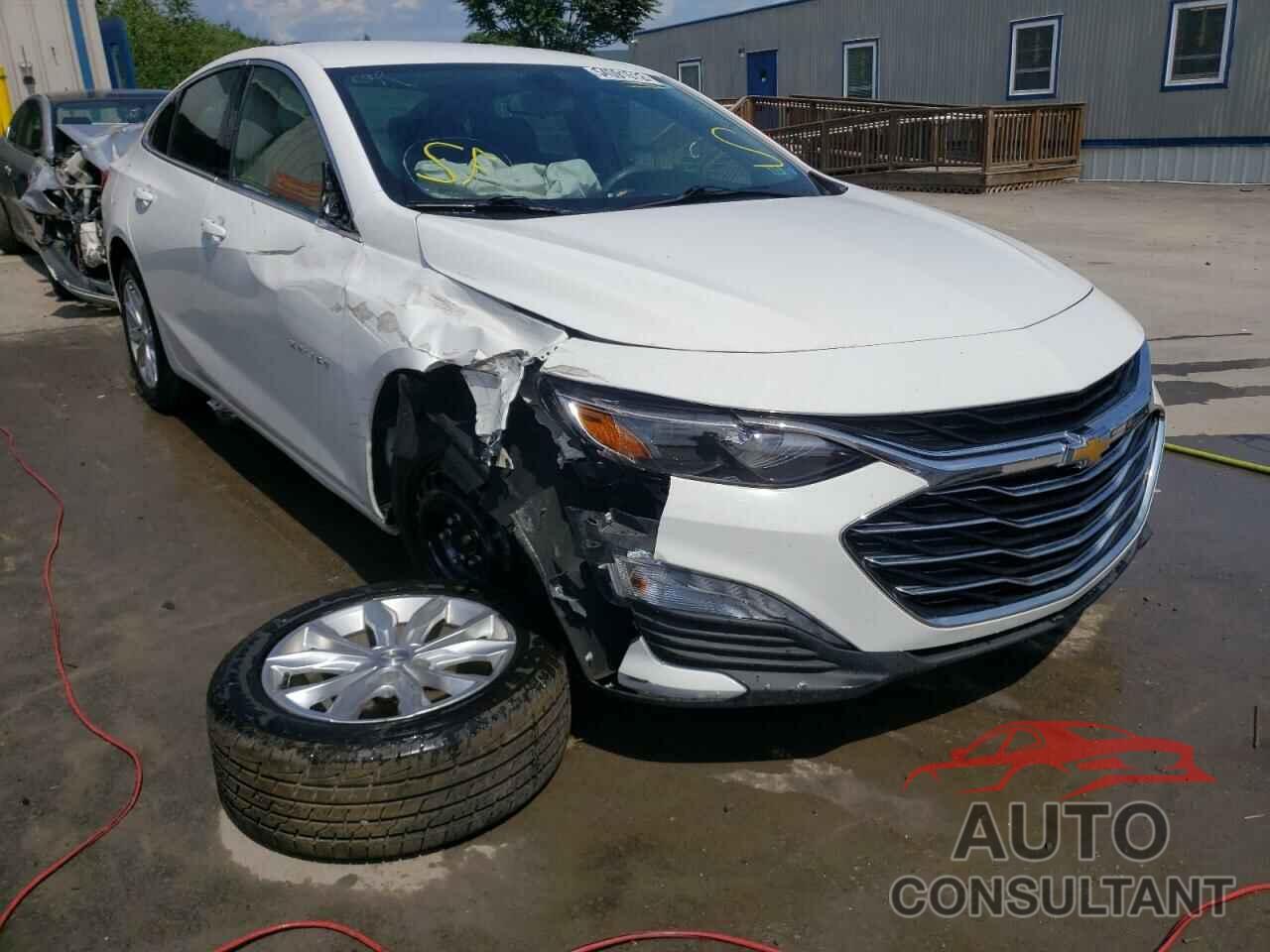 CHEVROLET MALIBU 2020 - 1G1ZD5ST6LF061461