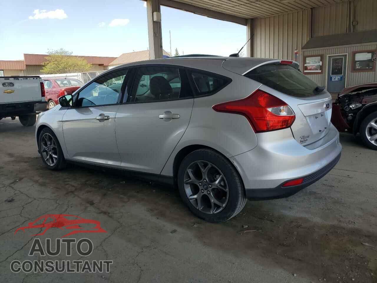 FORD FOCUS 2013 - 1FADP3K2XDL205333
