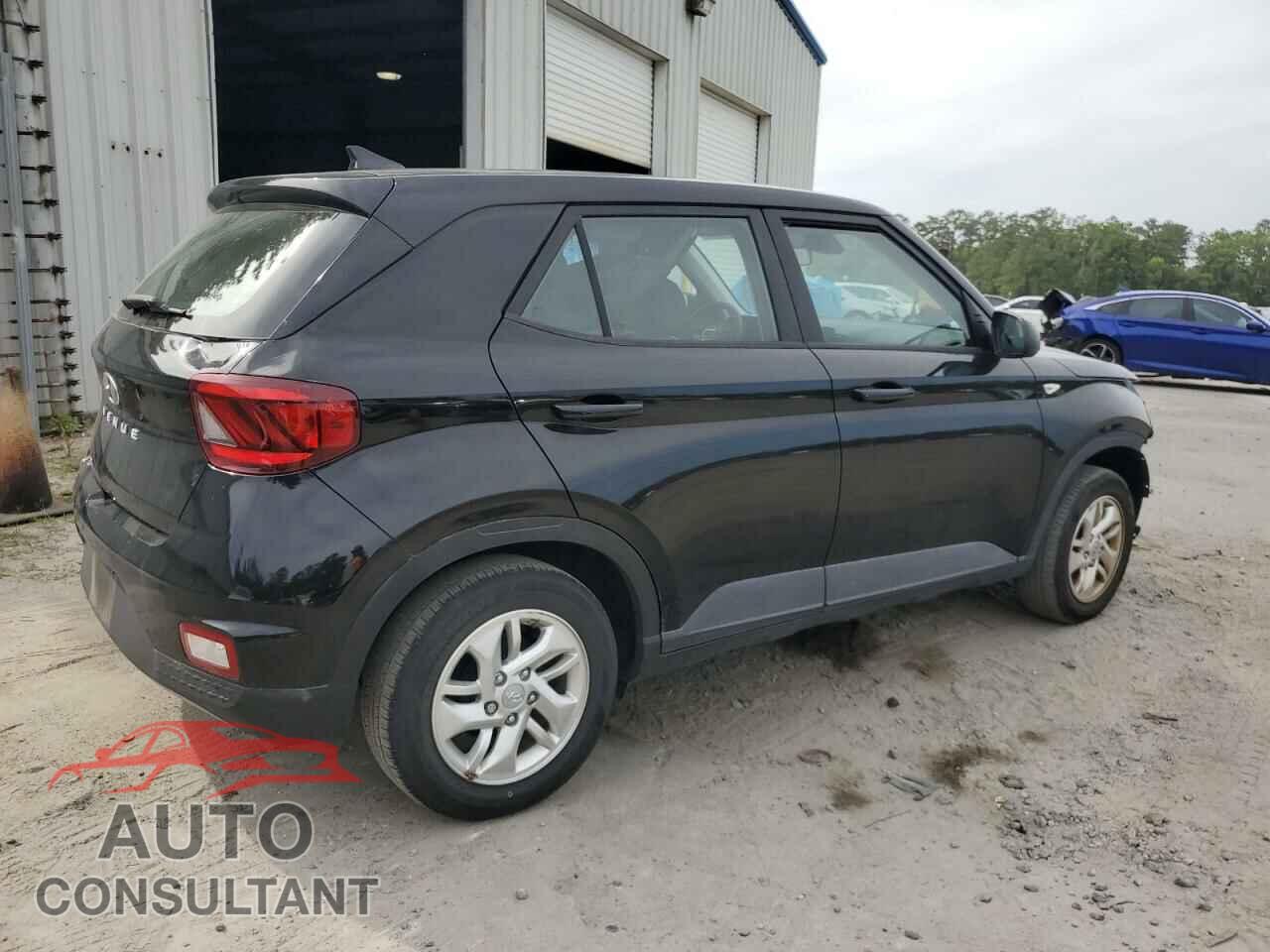 HYUNDAI VENUE 2022 - KMHRB8A32NU154357