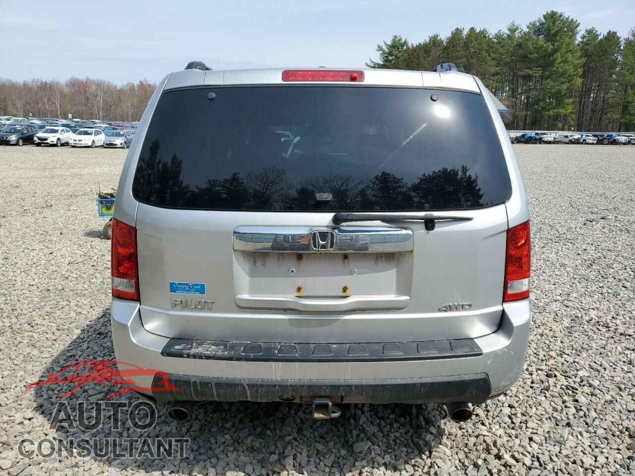 HONDA PILOT 2011 - 5FNYF4H70BB077207