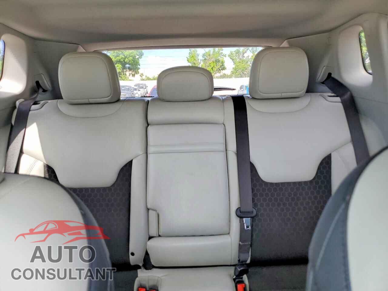 JEEP COMPASS 2019 - 3C4NJDBB2KT654111