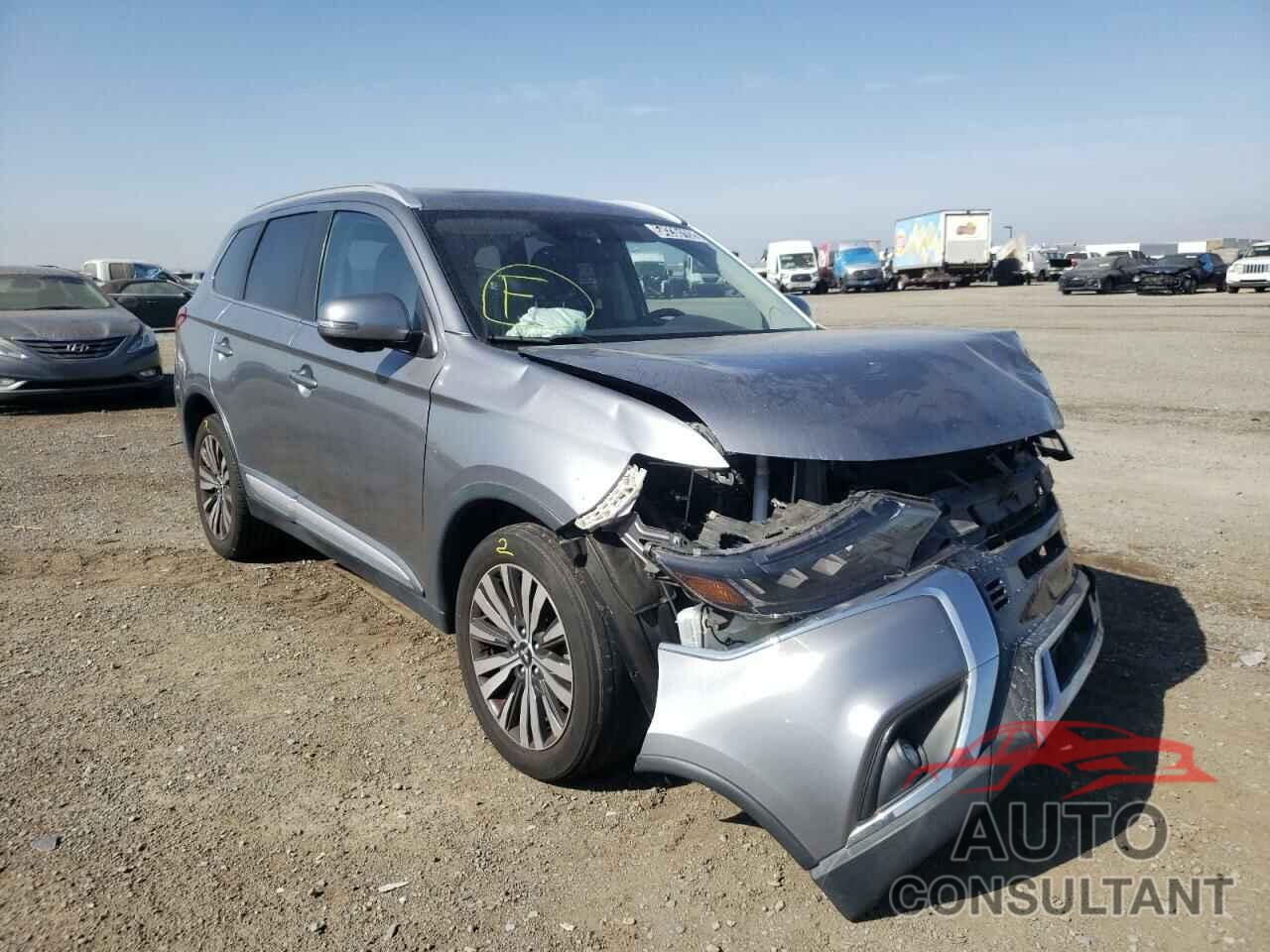 MITSUBISHI OUTLANDER 2019 - JA4AD3A34KZ033191