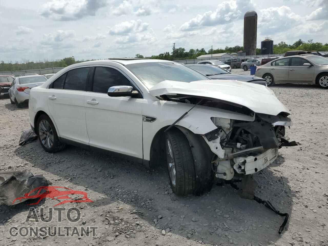 FORD TAURUS 2010 - 1FAHP2FW7AG101654