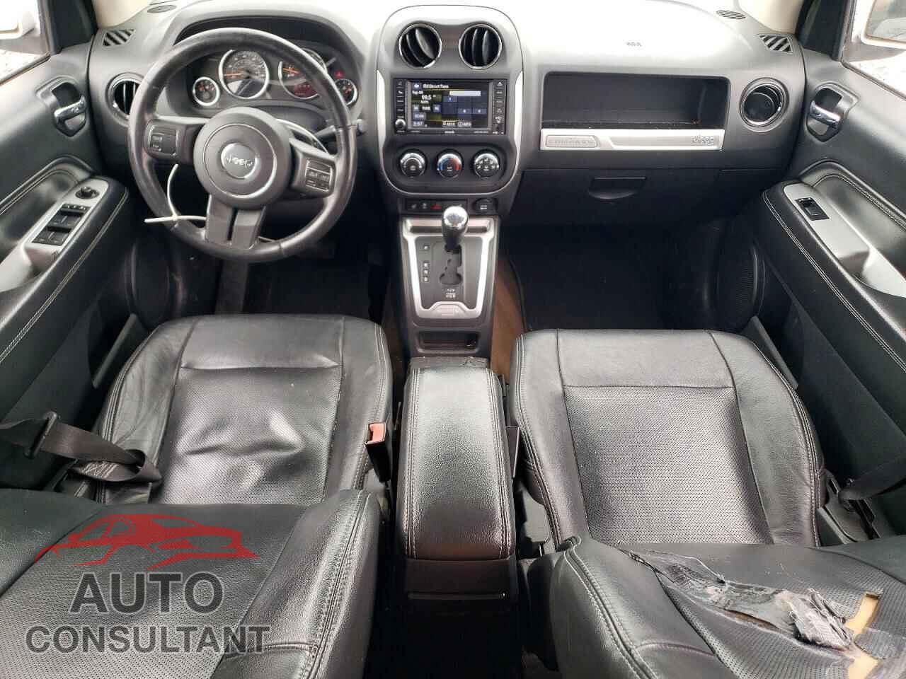JEEP COMPASS 2014 - 1C4NJCEAXED671200
