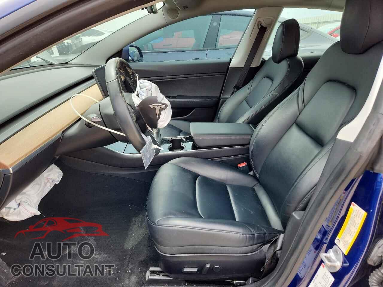 TESLA MODEL 3 2019 - 5YJ3E1EA2KF299484
