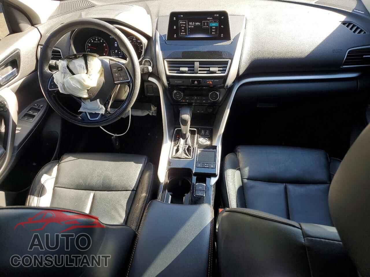 MITSUBISHI ECLIPSE 2019 - JA4AT5AA3KZ019540