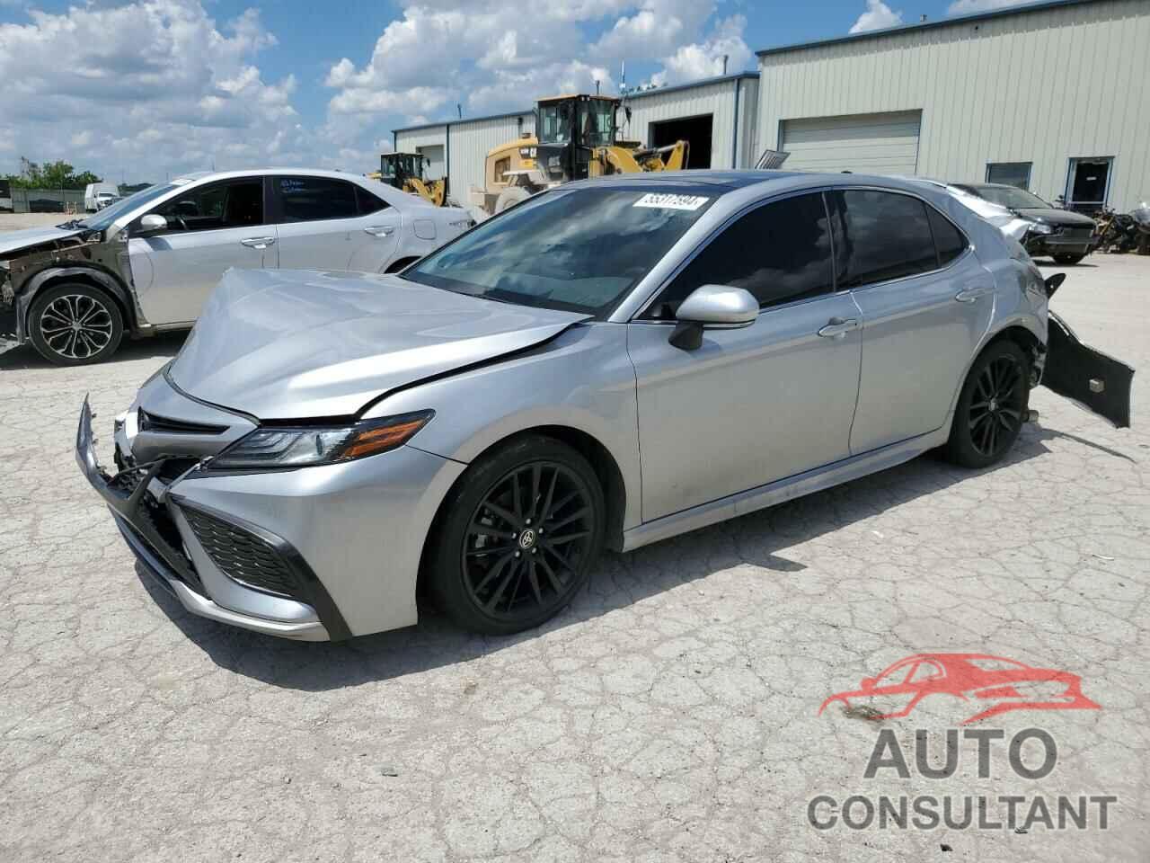 TOYOTA CAMRY 2022 - 4T1KZ1AK2NU063195