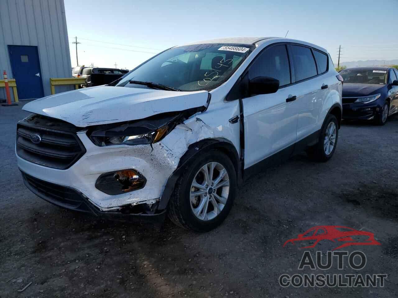 FORD ESCAPE 2019 - 1FMCU0F71KUC05145