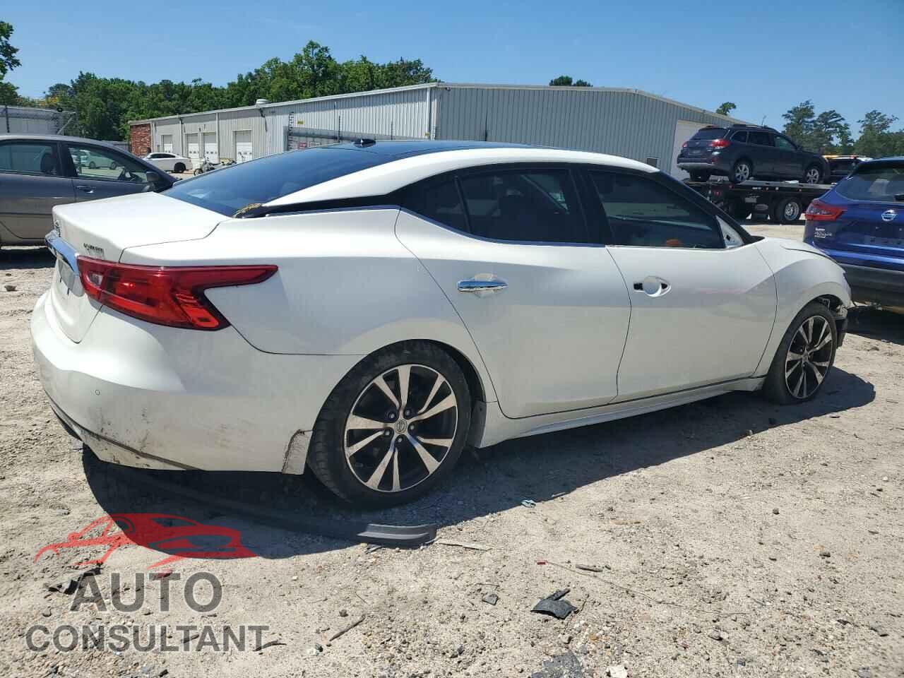 NISSAN MAXIMA 2017 - 1N4AA6APXHC416492
