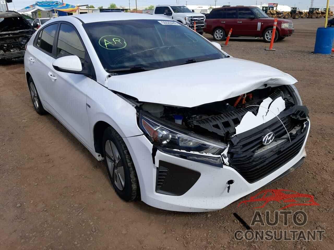 HYUNDAI IONIQ 2017 - KMHC65LC7HU050179