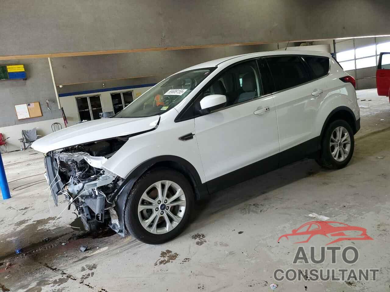 FORD ESCAPE 2019 - 1FMCU0GD4KUB38285
