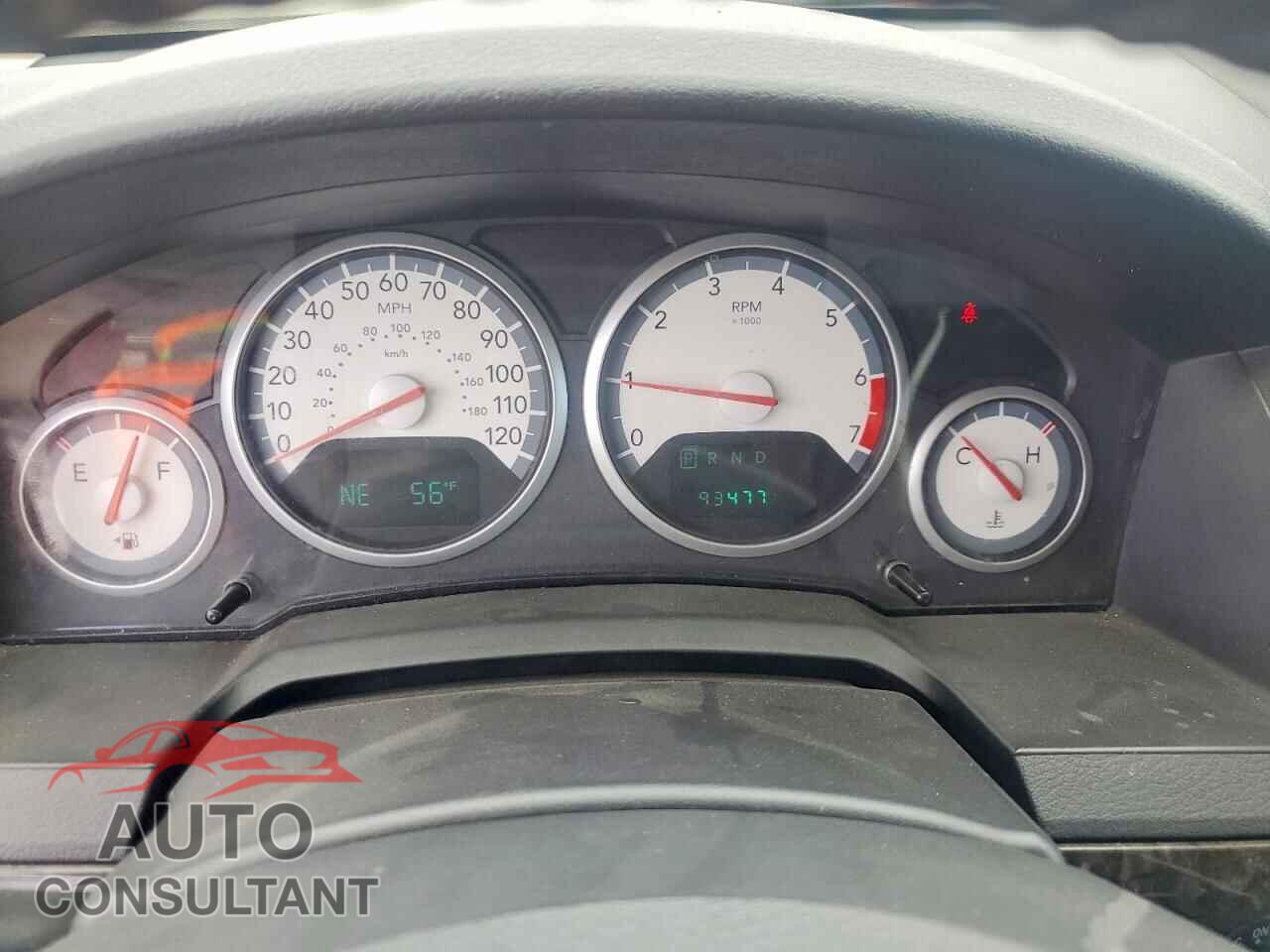 DODGE CARAVAN 2010 - 2D4RN5D12AR135712