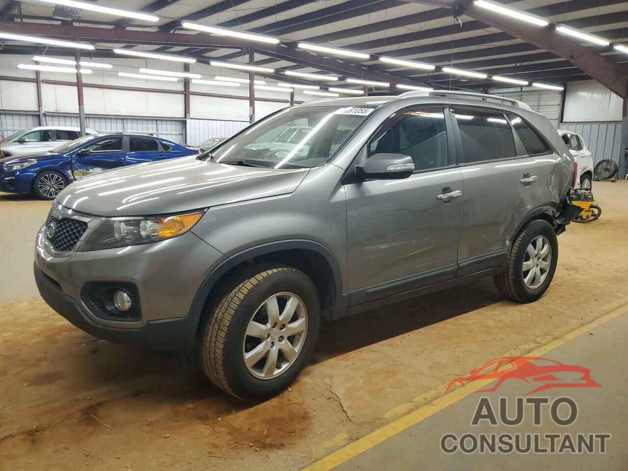KIA SORENTO 2011 - 5XYKT3A17BG089829