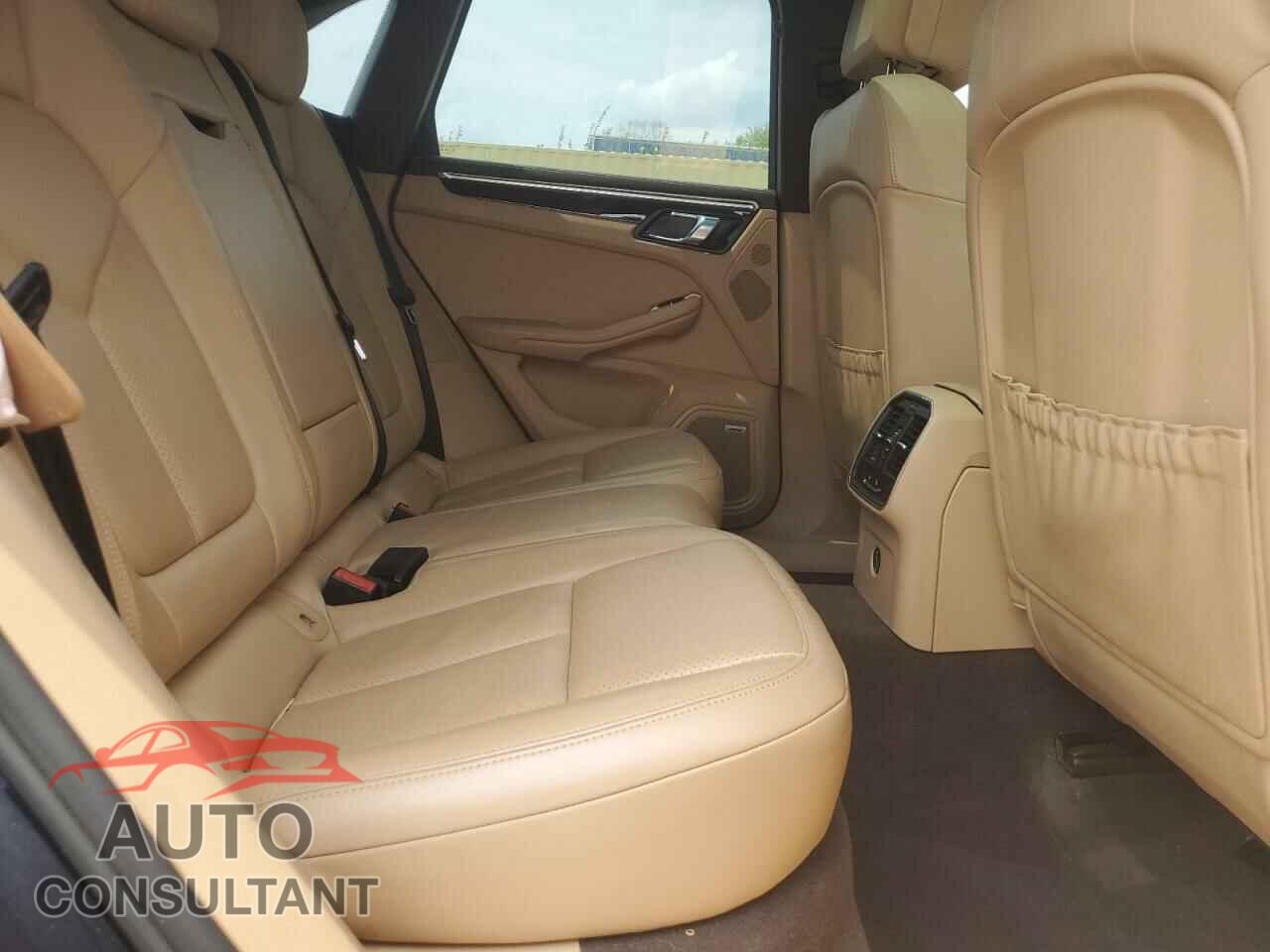 PORSCHE MACAN 2018 - WP1AB2A55JLB32285