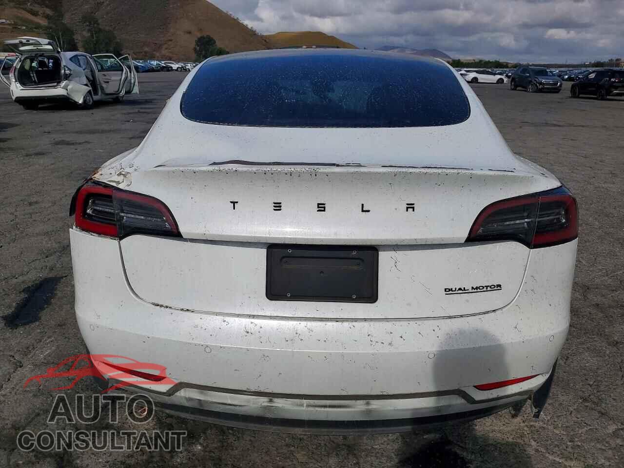 TESLA MODEL 3 2022 - 5YJ3E1EC5NF112258