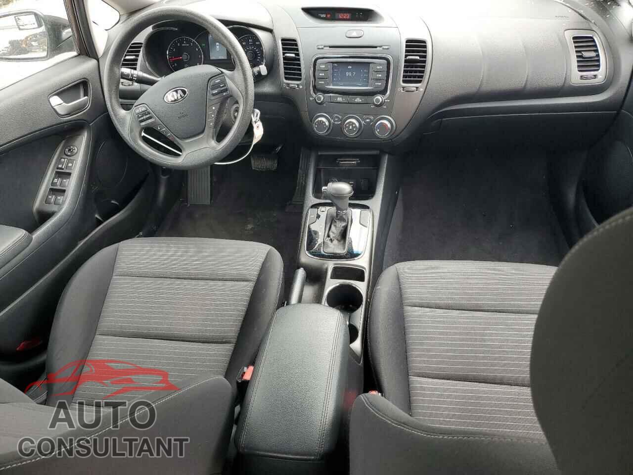 KIA FORTE 2017 - 3KPFL4A7XHE140306