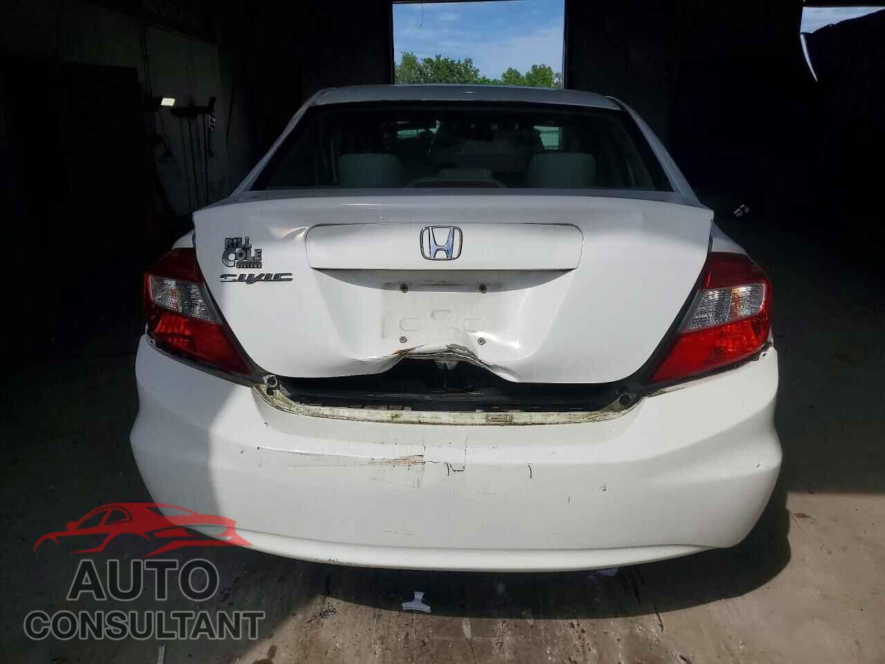 HONDA CIVIC 2012 - 2HGFB2F52CH326421
