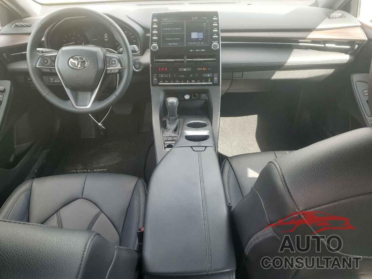 TOYOTA AVALON 2022 - 4T1JZ1FB7NU084791