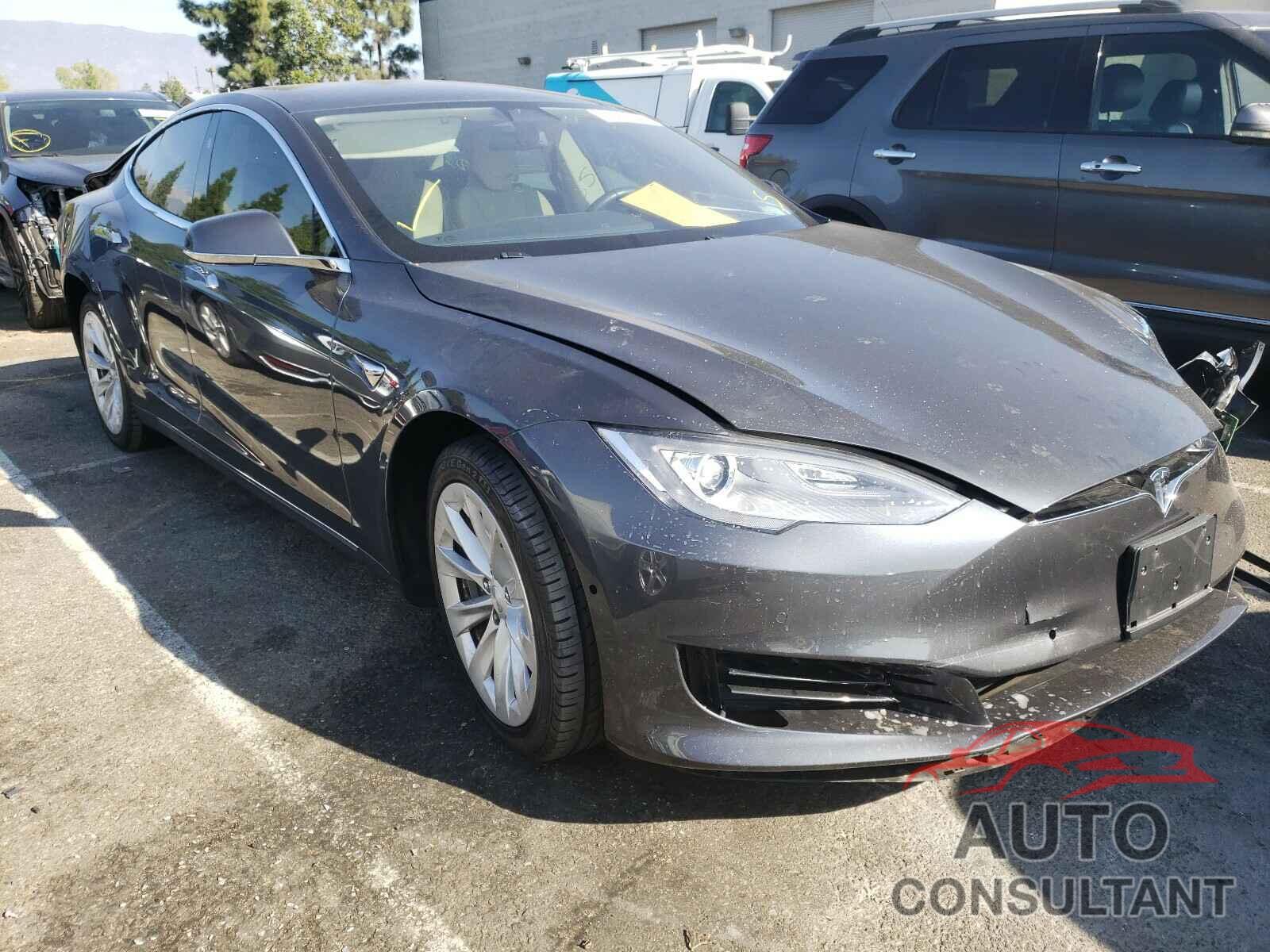 TESLA MODEL S 2017 - 5YJSA1E14HF202933