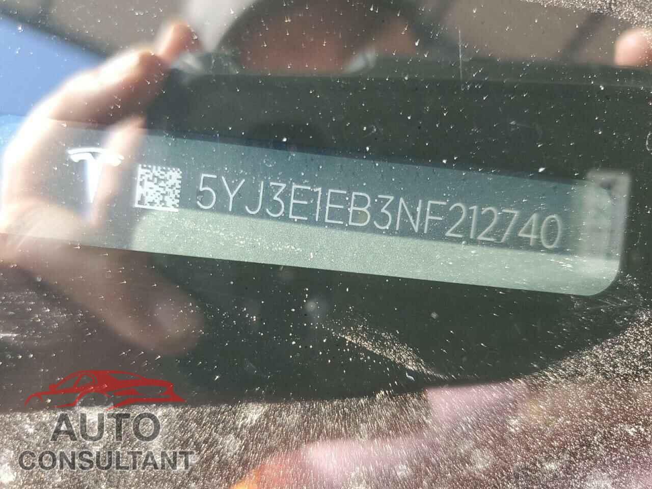 TESLA MODEL 3 2022 - 5YJ3E1EB3NF212740
